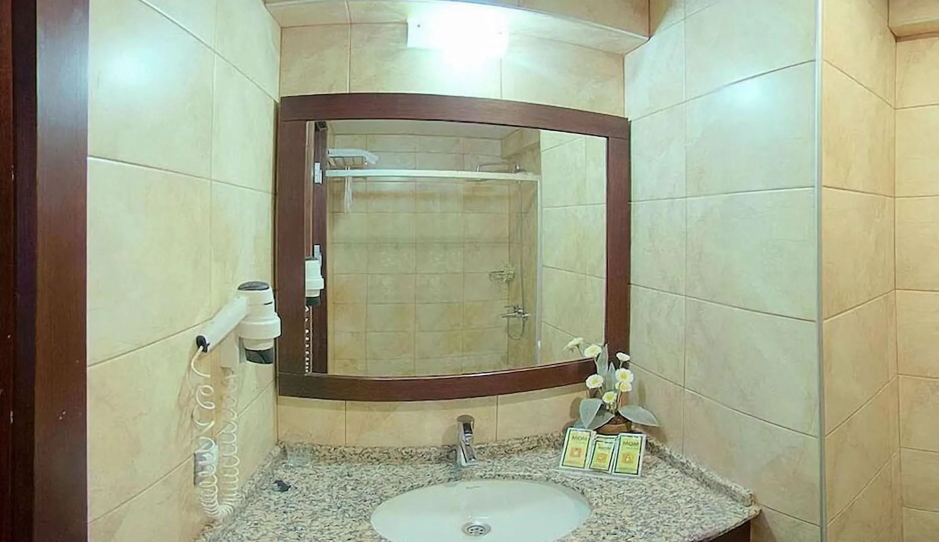 Mom Hotel Esmirna Turquía