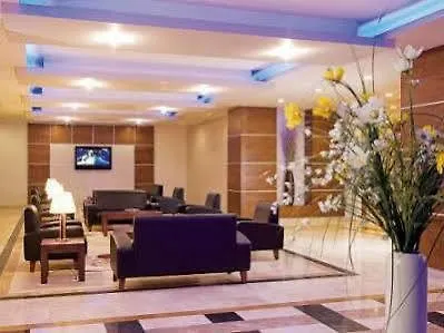 Mom Hotel Esmirna Turquía