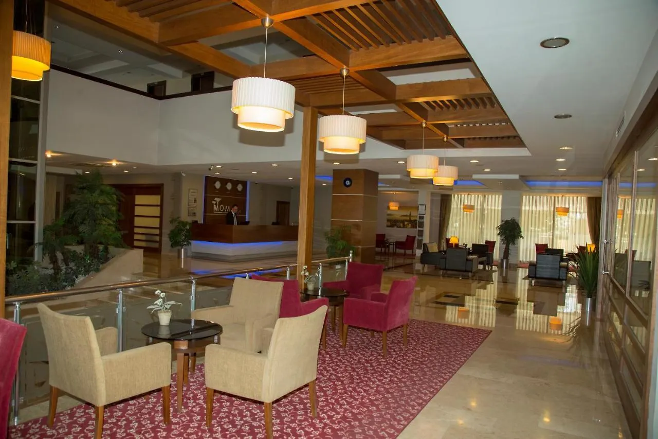 Mom Hotel Esmirna